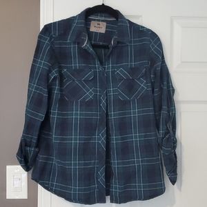 Wind River flannel button down